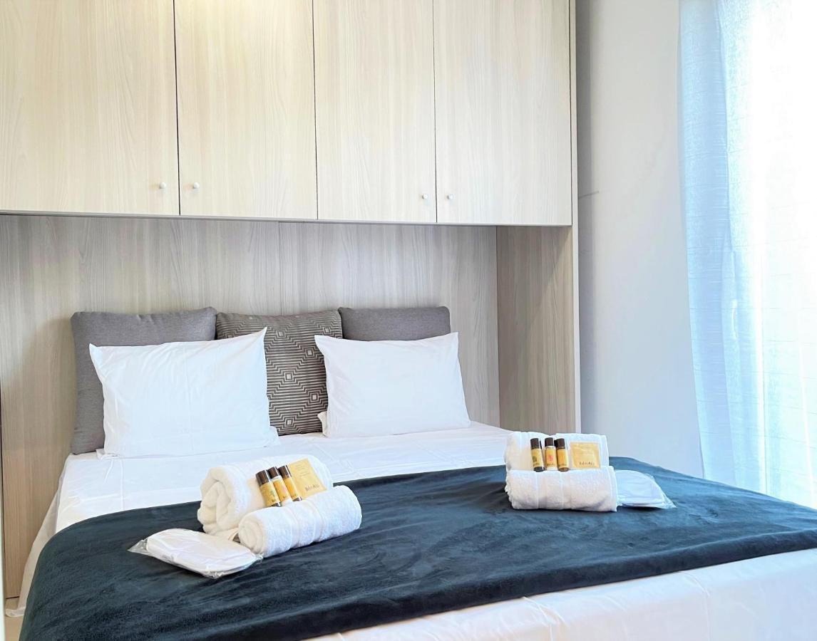 Tres Bel Appartement -Residence Avec Piscine Sur Le Toit Et Vue Panoramique Saint-Raphaël 외부 사진