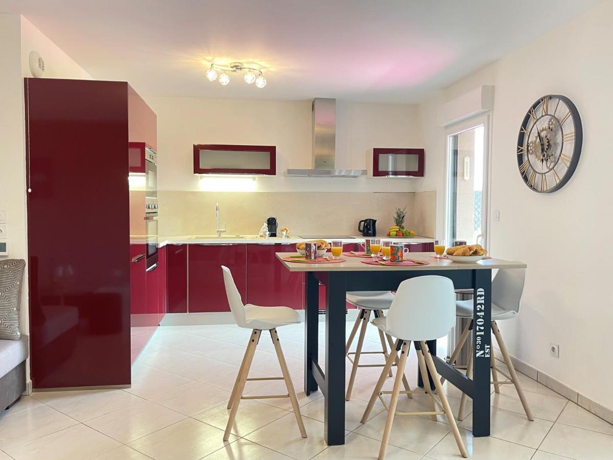 Tres Bel Appartement -Residence Avec Piscine Sur Le Toit Et Vue Panoramique Saint-Raphaël 외부 사진