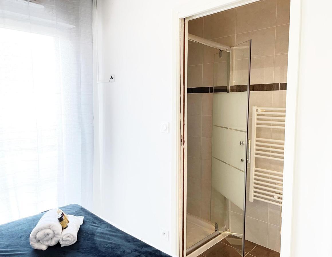 Tres Bel Appartement -Residence Avec Piscine Sur Le Toit Et Vue Panoramique Saint-Raphaël 외부 사진